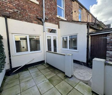 3 bedroom terraced house to rent - Photo 6