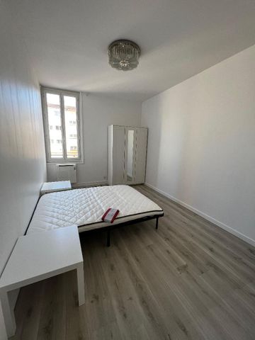 Location Appartement 4 pièces 77m² BORDEAUX 33800 - Photo 2