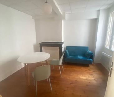 Location Appartement 2 pièces 52m² - Photo 3