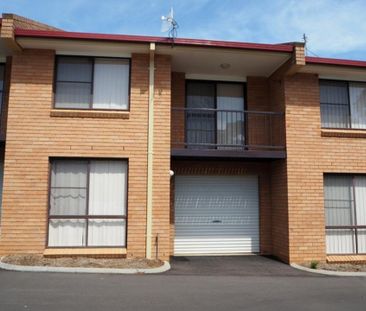 NORTH TAMWORTH - Modern Townhouse in Popular Area - Photo 1