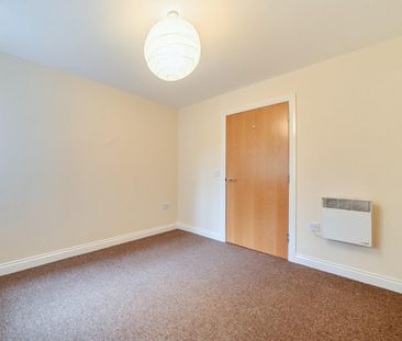 2 bedroom House To Let - Photo 5