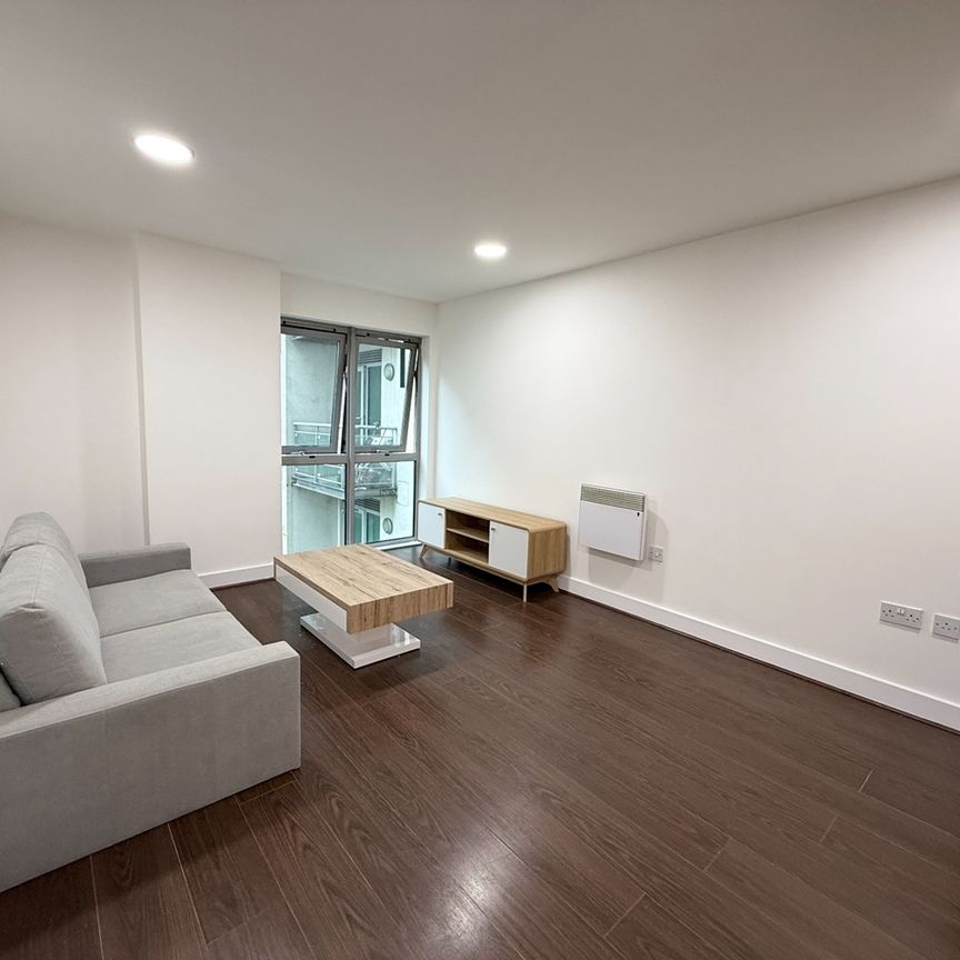 2 Bed Flat, Orion Building, B5 - Photo 1