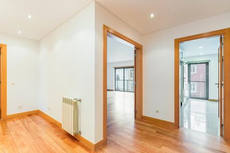 3 Bedroom Apartment with a view, Alcântara, Lisboa - Photo 5