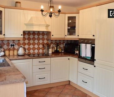 Room in a 2-bedroom flat in Southside, Dublin - Photo 6