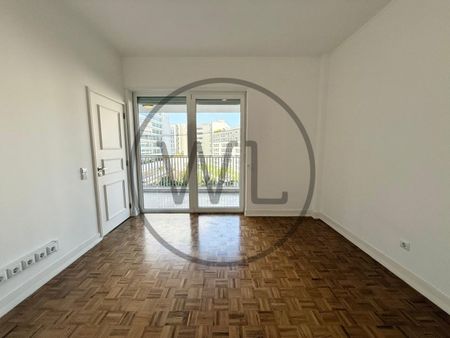 Apartamento T4 em Lisboa - Photo 4