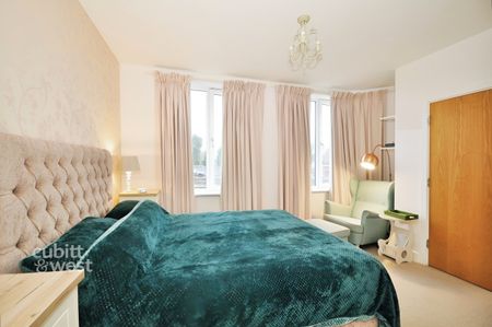 3 bedroom terraced house to rent - Photo 4