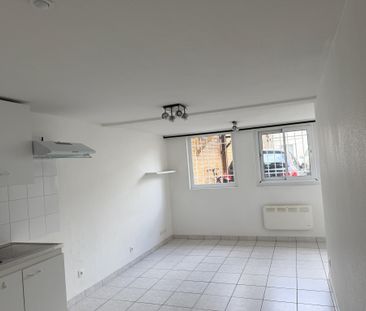 Location Appartement 2 pièces 36m² LA ROCHE CHALAIS 24490 - Photo 4
