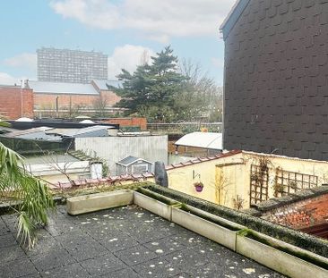 Duplex te huur in Wilrijk voor € 975 met 2 slaapkamers - Foto 6