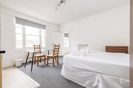 Studio to rent - Photo 2