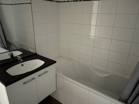 Location Appartement 2 pièces 53m² MARCQ EN BAROEUL 59700 - Photo 5