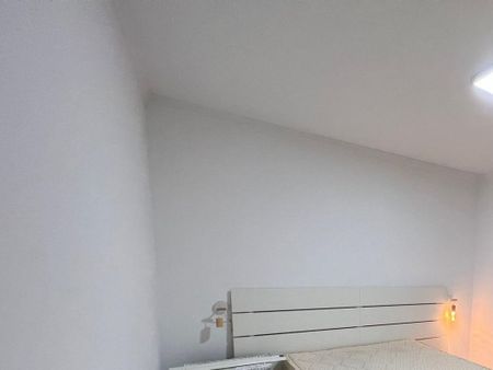 Luxury Apartment for rent in Nueva Andalucia, Spain - Photo 3