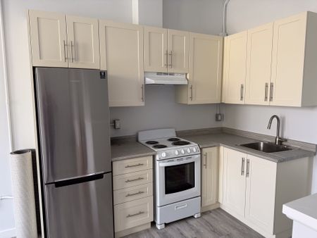 For Lease - 23 Peter Street Unit# A, Orillia, Ontario - Photo 3