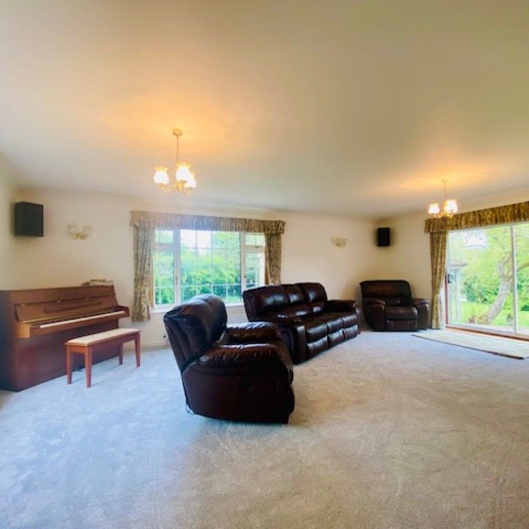 4 bed detached bungalow to rent in Moorlake, CREDITON - Photo 1