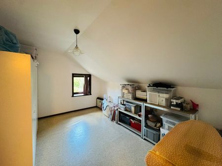 Gerenoveerde woning met 2 slpks en tuin in Herk-de-Stad - Photo 4