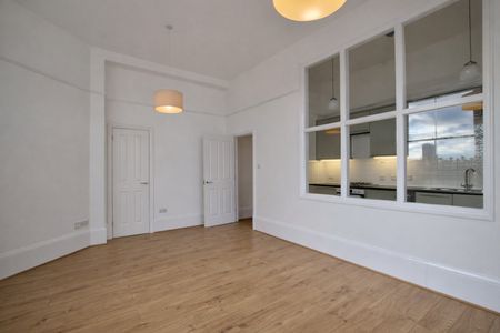 2 Bed Flat, Artesian Road, W2 - Photo 4