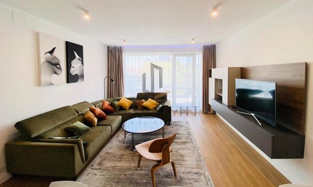 ONE Herastrau Plaza furnished 2 bedroom For Rent - Fotografie 1