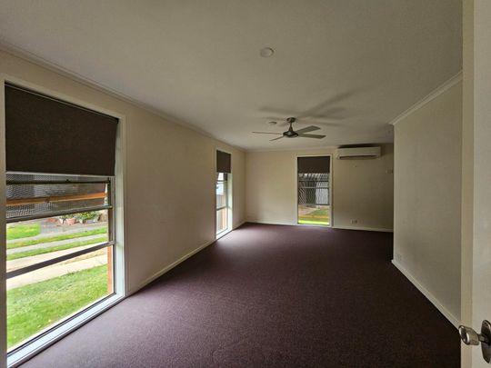 2 Cologne Court, Wodonga VIC 3690 - House For Rent | Domain - Photo 1