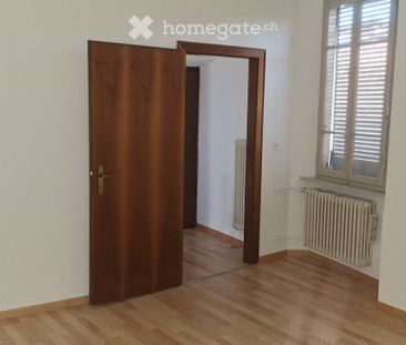 Appartamento in casa bifamiliare in corte con posto auto - Photo 4