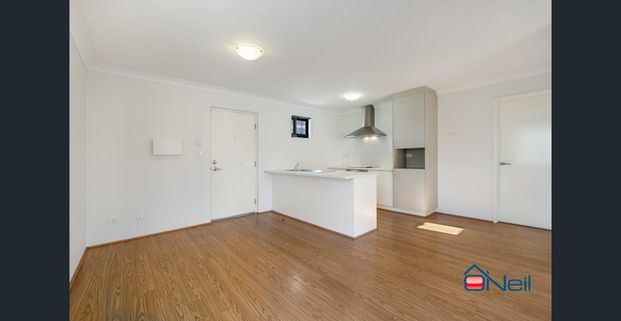 KENWICK - 1X1 - NEAT, TIDY GROUND FLOOR APARTMENT - Photo 1