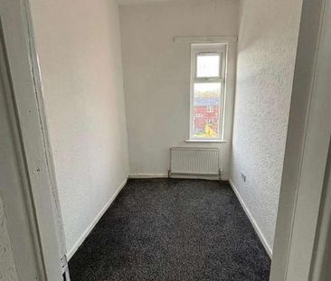 Chisholm Street, Manchester, M11 - Photo 2