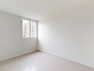 Location Appartement 3 pièces 70 m2 à Noisy-le-Grand - Photo 3