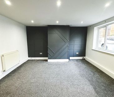 4 bedroom detached house to rent - Photo 1