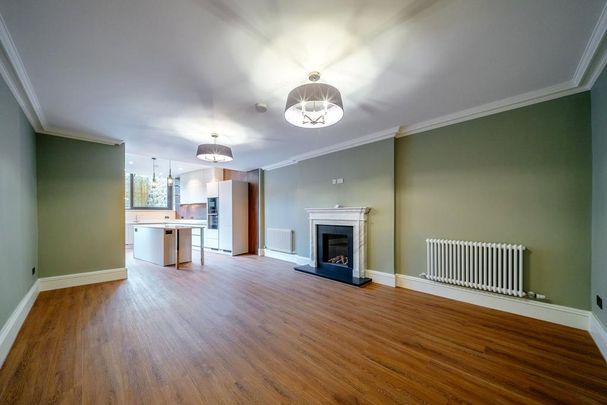 3 bedroom apartment to rent - Photo 1