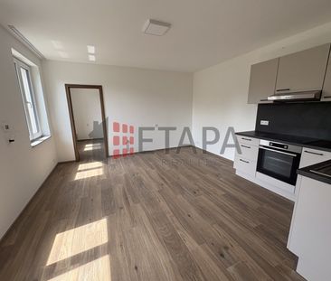 Pronájem bytu 2+kk 42 m² - Photo 3