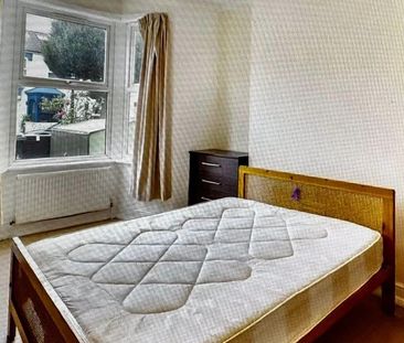 5 bedroom property to rent - Photo 5