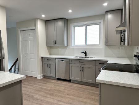 For Lease - 52 Horne Drive Unit# Upper, Brampton, Ontario - Photo 4