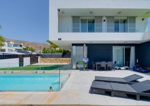 3 room luxury Villa for rent in Finestrat, Valencia