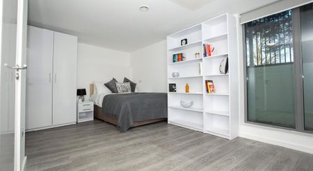 Studio to rent - Photo 5