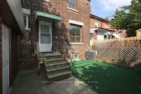 For Lease - 57 Aziel Street Unit# Main, Toronto, Ontario - Photo 2
