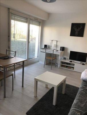 Beau studio en location de 24,92m², situé rue du Général de Gaulle à Bois-Guillaume, 460€ charges comprises - Photo 1