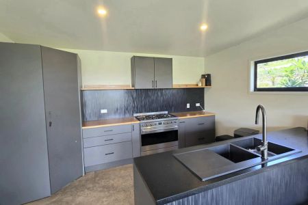 Modern Semi-Rural Lifestyle - Photo 4