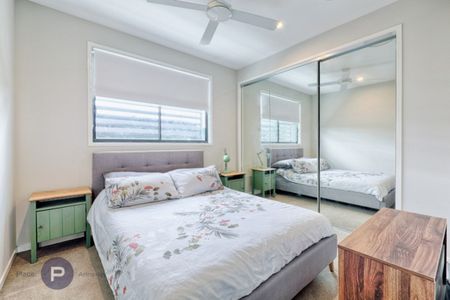 Expansive Townhome in Annerley - Photo 5