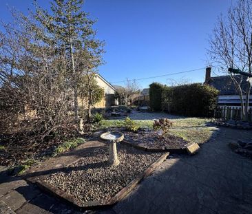 2 bedroom detached house to rent - Photo 3