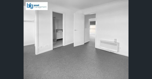 Modern 3-Bedroom Townhouse – Perfect Family Living! - Photo 1