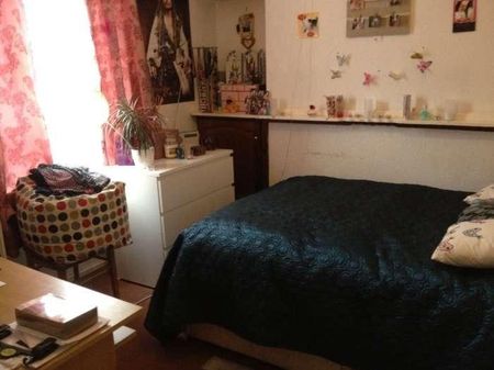 Florentia Street, Cathays, Cardiff, CF24 - Photo 2