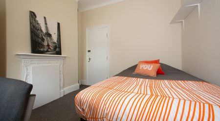 4 Winston Gardens, Headingley, Leeds, LS6 3LA - Photo 4