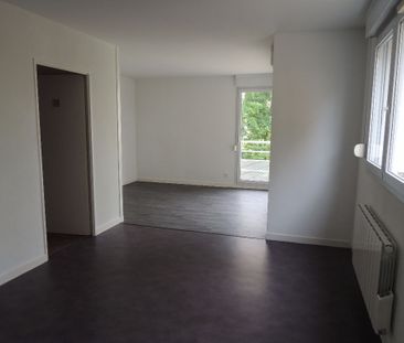 Appartement à louer - REIMS- AVENUE D'EPERNAY- - Photo 3