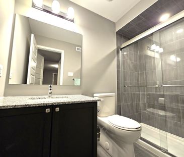 For Lease - 230 ANYOLITE Private, Barrhaven, Ontario - Photo 4