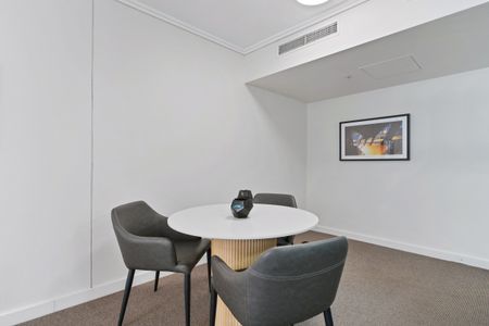 Furnished One Bedroom with - Photo 5