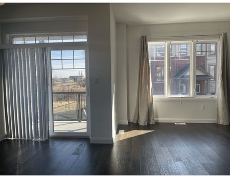 For Lease - 1169 Garner Road Unit# 31, Hamilton, Ontario - Photo 5