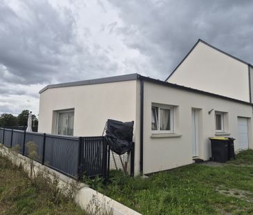 Maison plain pied 114.80m2 4 chambres garage jardin - Photo 1