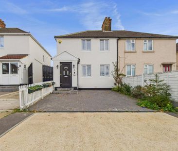 3 bedroom semi-detached house to rent - Photo 6