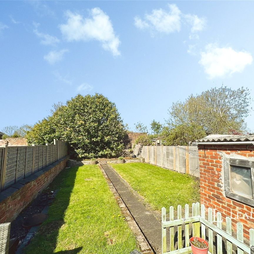1 bedroom house to rent Belvoir Road, Coalville, Leicestershire, LE67 - Photo 1
