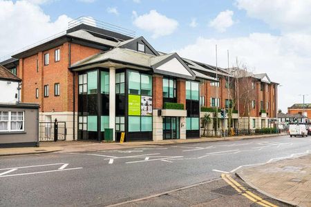 Key Point, Potters, EN6 - Photo 3