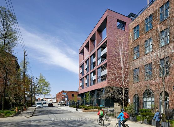 383 Sorauren Lofts - Photo 1