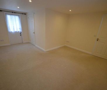 2 bedroom cottage to rent - Photo 2